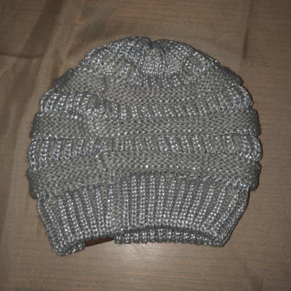 C.C women hat - Picture 2 of 2